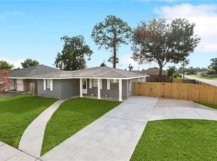 4901 Cardenas Dr, New Orleans, LA 70127