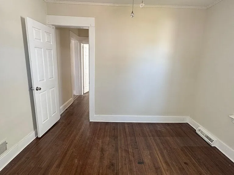 135 Washington Ave #1 — Photo 7