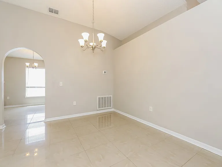 10373 Marsh Hawk Dr — Photo 5