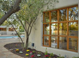 9242 N 52nd St, Paradise Valley, AZ 85253