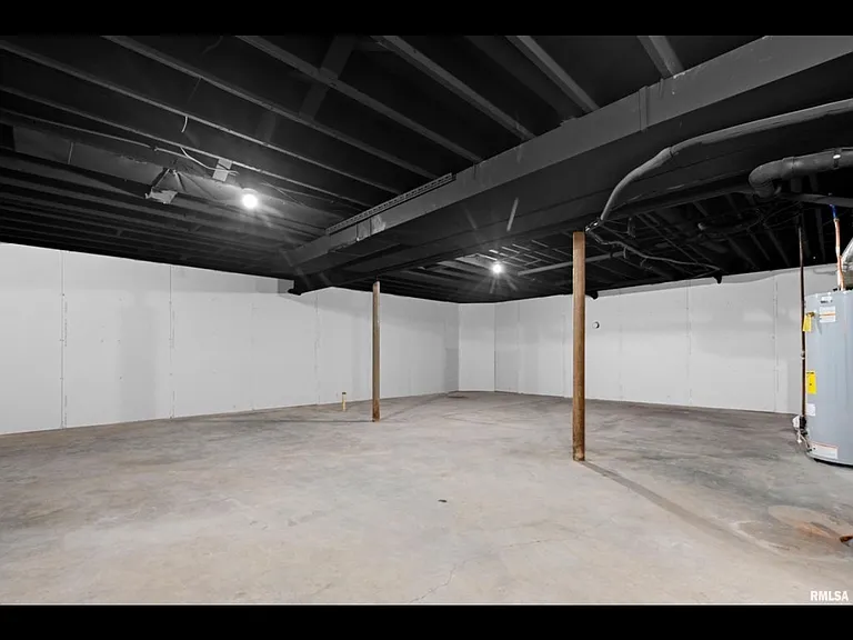 13427 N Dover Ln — Photo 29