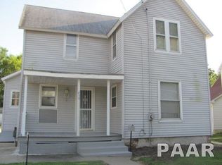 430 W Locust St, Canton, IL 61520