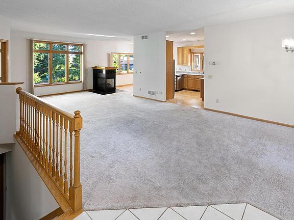 5th image of 1200 Aspen Dr
