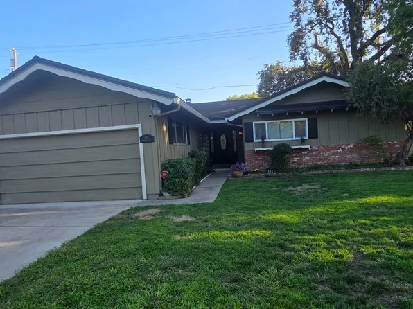 104 McKelvey Ave, Stockton, CA 95210