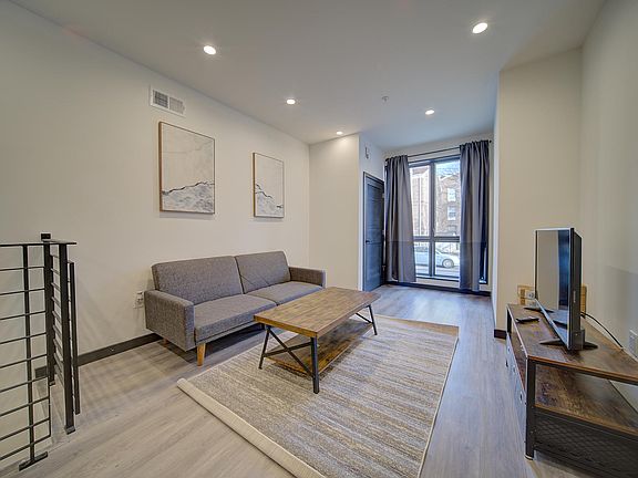 3rd image of 46 N 40th St #1F