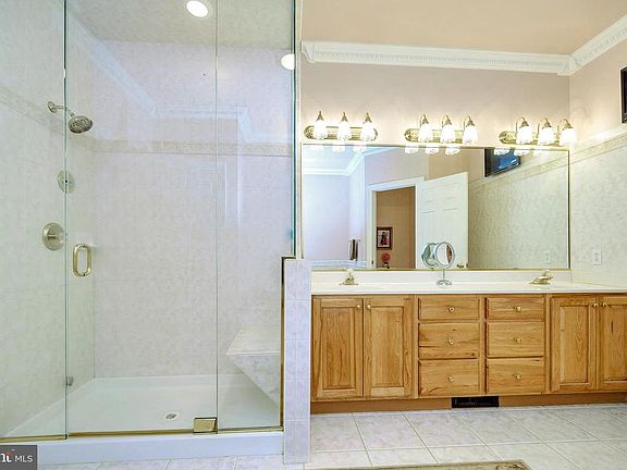 Steam feature Shower