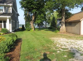 2845 Sylvester Dr, City Of Delafield, WI 53029