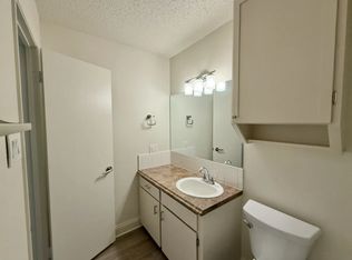 601 Avenue G #J, Brownwood, TX 76801