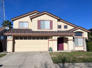 423 Charlemagne Ln, Tracy, CA
