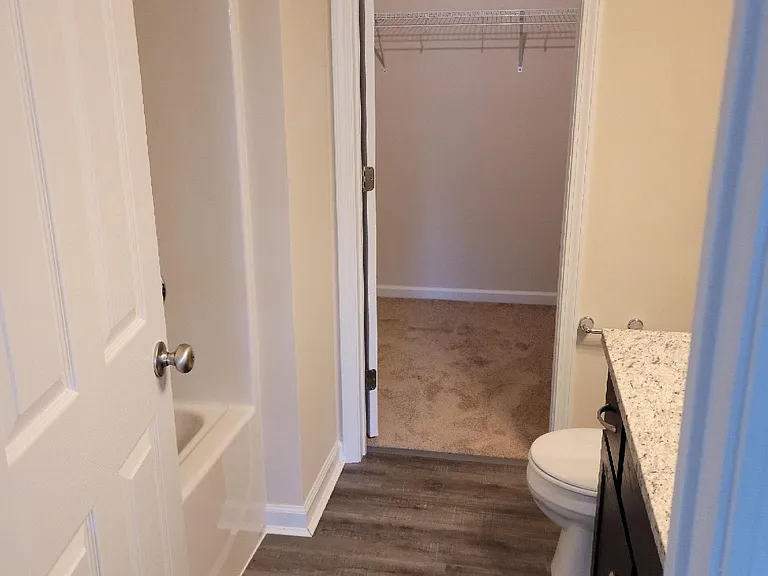 6110 Walnut St — Photo 8