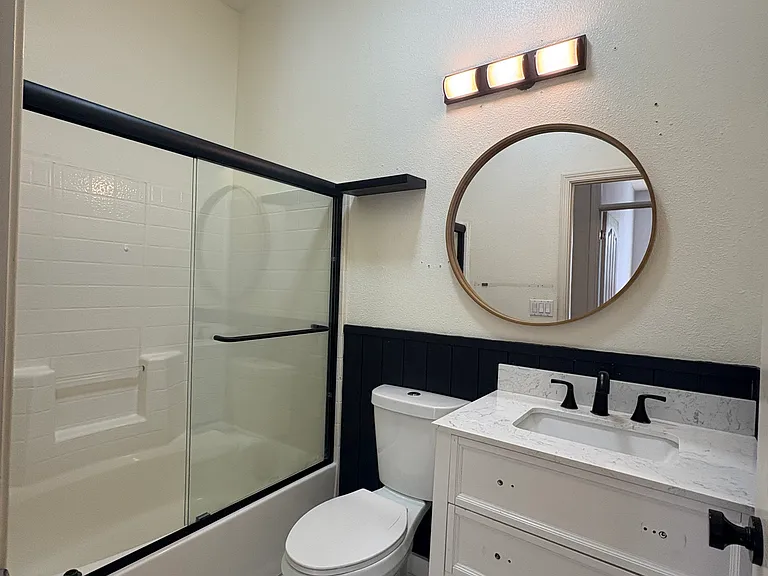 2534 Sunrise Ave — Photo 17