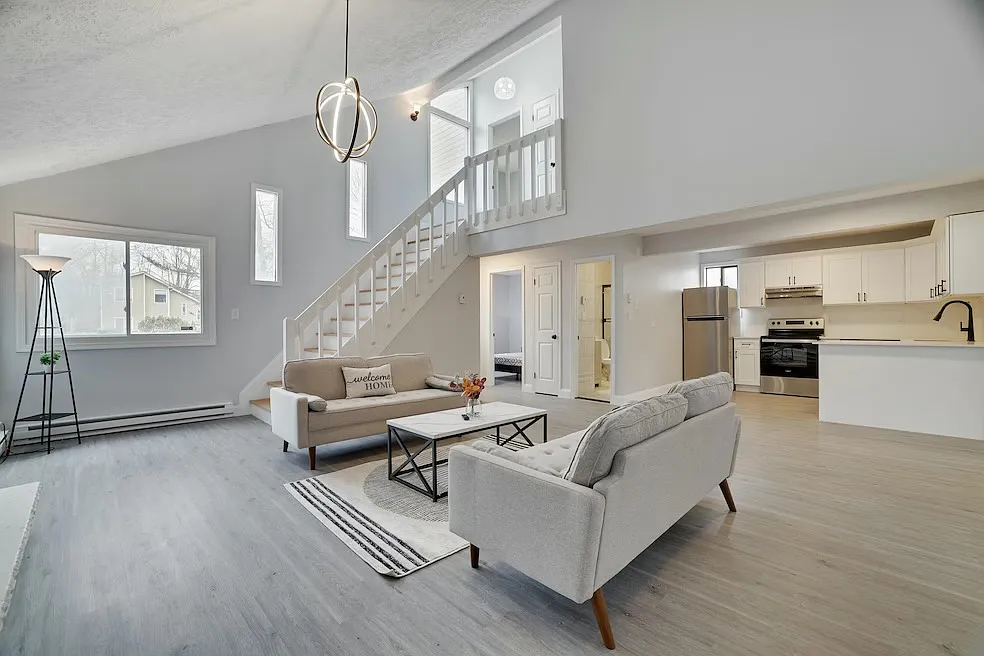 4 bed, 1960 sqft, $2,400 — Photo 4