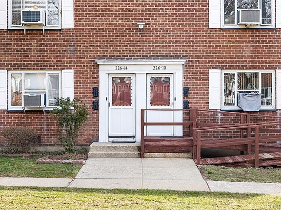 3rd image of 226-10 Manor Road #Upper