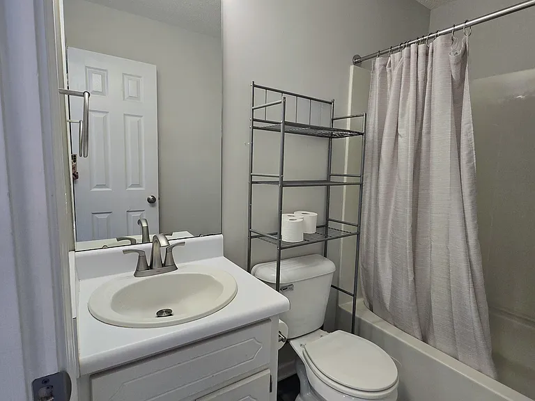 40 Woodfield Pl — Photo 14
