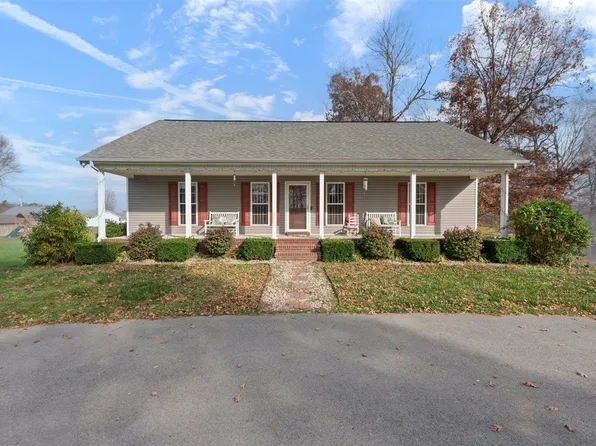 90 Tabitha Dr, Scottsville, KY 42164