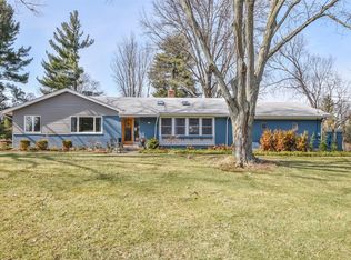 8375 Springvalley Dr, Cincinnati, OH 45236