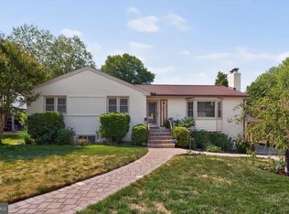 4320 Loyola Ave, Alexandria, VA 22304