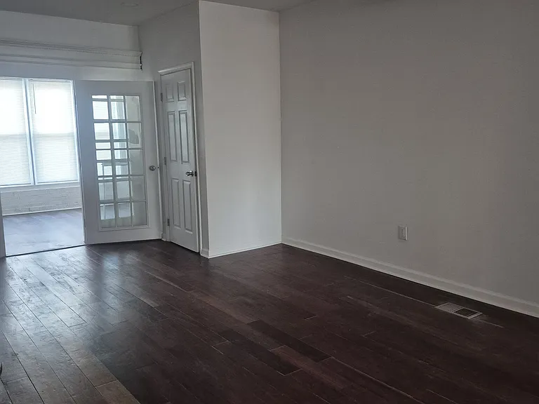 6157 Lebanon Ave — Photo 10
