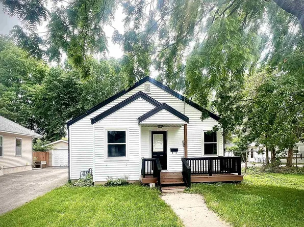 15 Powers Avenue, Madison, WI 53714