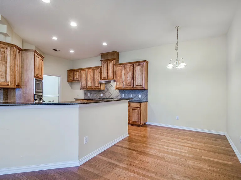 5636 Country View Ln — Photo 12