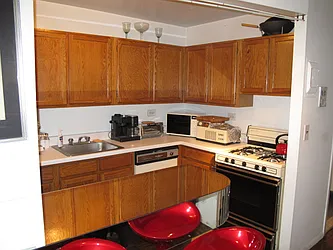 Sold by Metropolis Real Estate of Manhattan