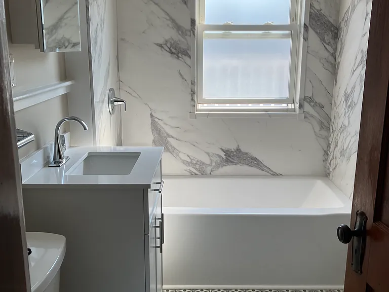 98 Leach St #3 — Photo 7