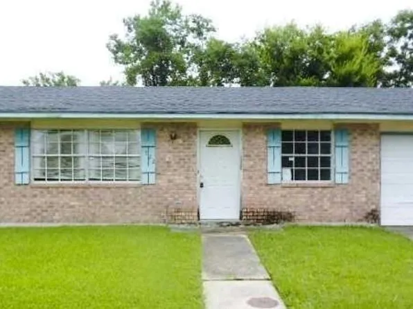 1522 Natchez Ln, La Place, LA 70068
