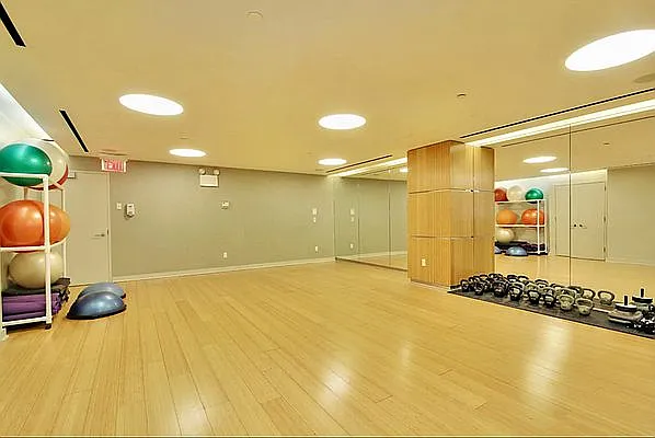 Sold by Nest Seekers International | media 12