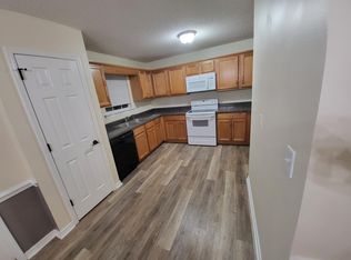 28181 Landmark Ave, Loxley, AL 36551