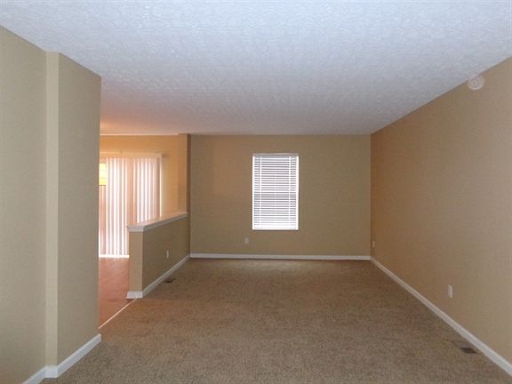 2nd image of 180 Windward Dr