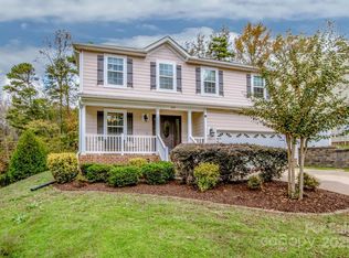 160 Hedgewood Dr, Mooresville, NC 28115
