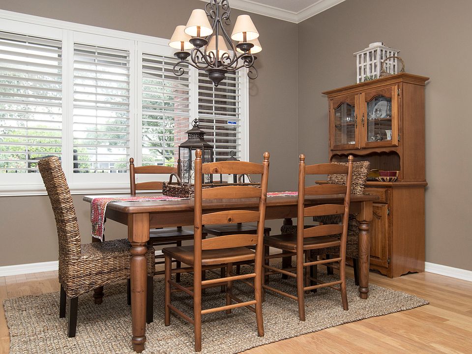 1st image of 3804 Spruce Pine Dr
