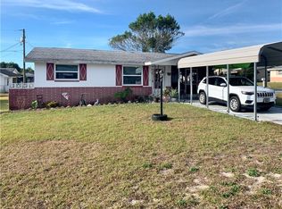 2 Hoover St, Beverly Hills, FL 34465