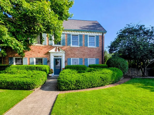 636 Ruddiman Dr, Muskegon, MI 49445