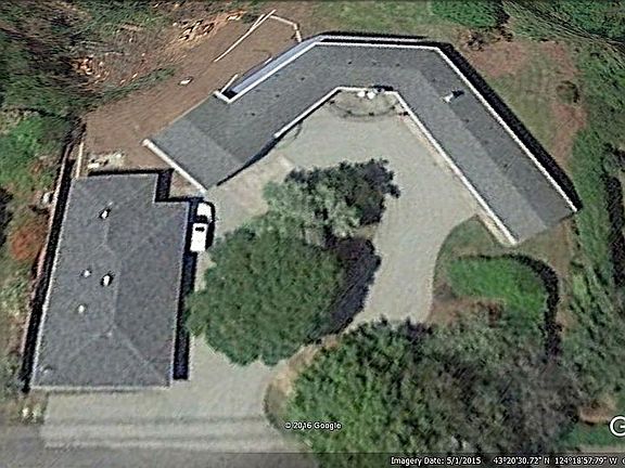 Duplex left, House