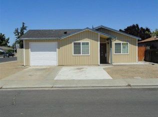 369 Aztec Ln, Lathrop, CA 95330