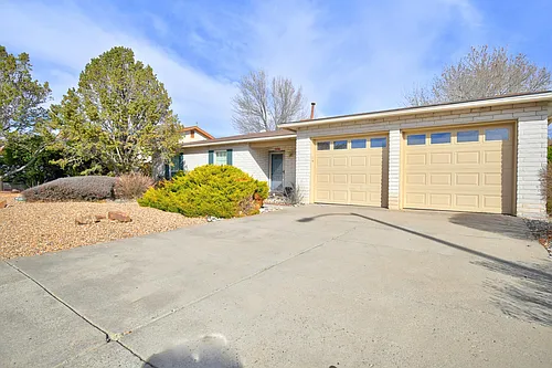 5316 Van Christopher Dr NE Photo 1