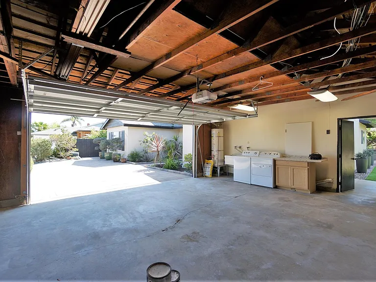 5770 Soledad Mountain Rd — Photo 51