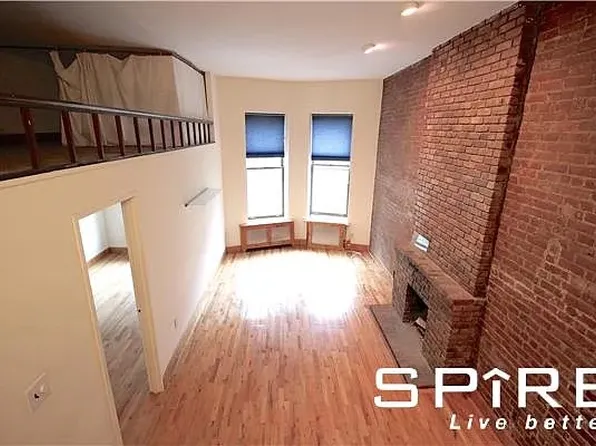39 W 74th St APT 2a, New York, NY 10023