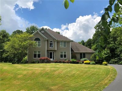 3559 Youngwood Dr, New Castle, PA, 16101