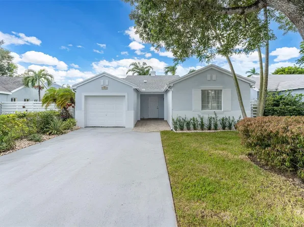 14512 SW 138th Ct, Miami, FL 33186