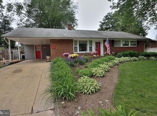 5228 Landgrave Ln, Springfield, VA 22151