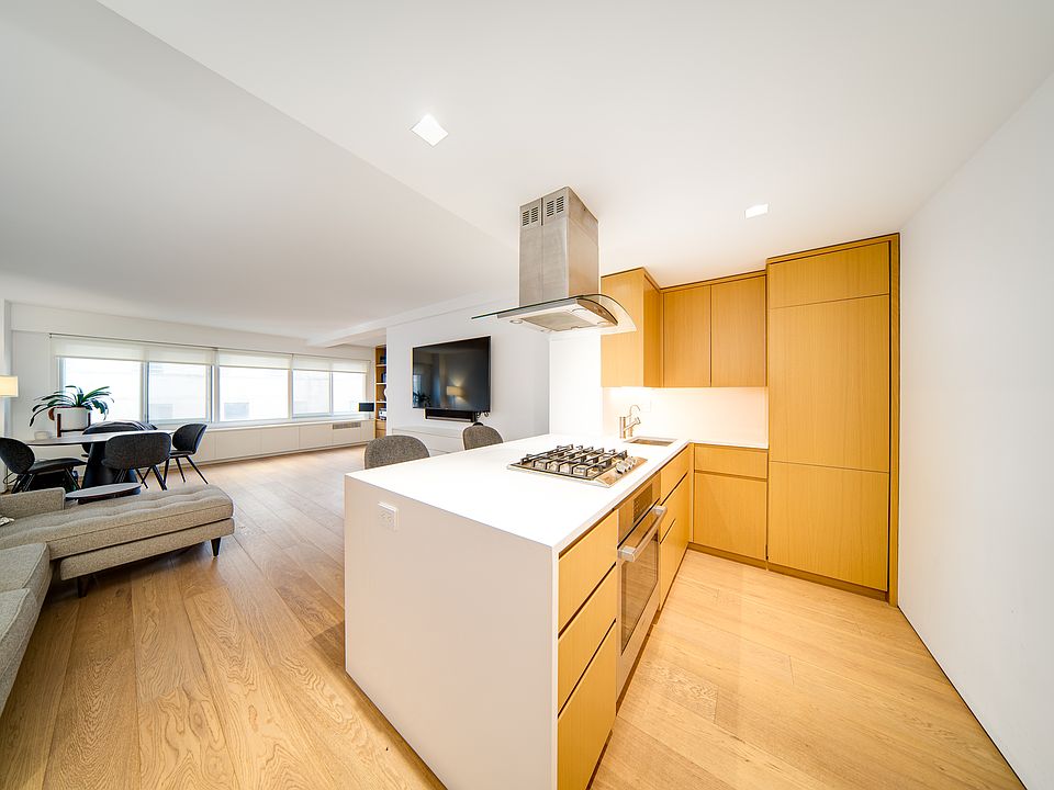 1st image of 240 E 55th St APT 10E