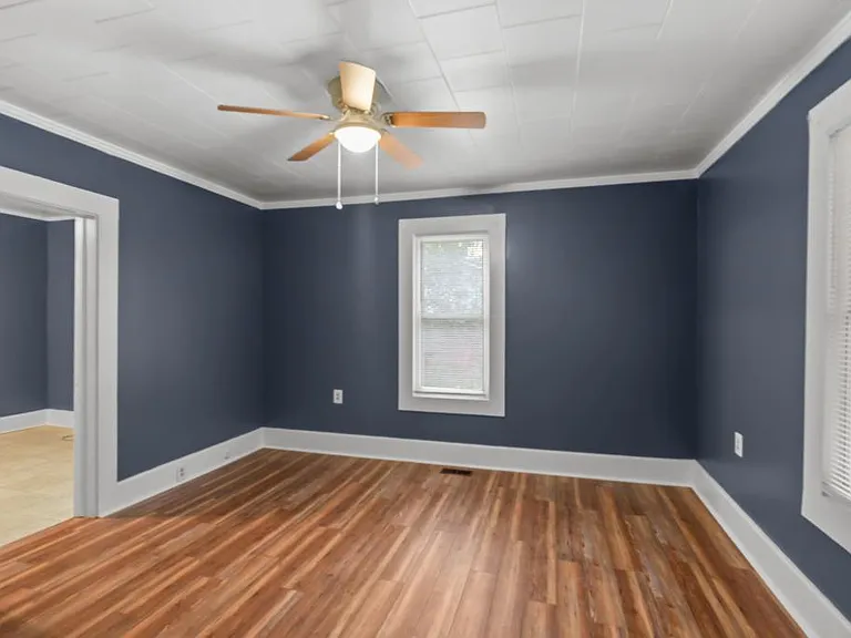 414 Cambridge St — Photo 14