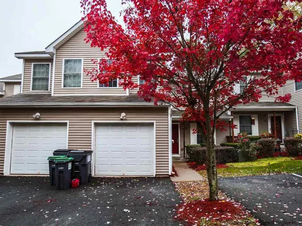 408 Mountain View Ln, Ellenville, NY 12428