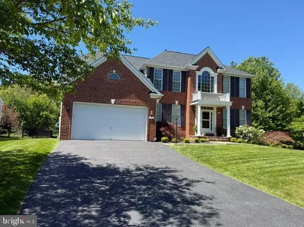 1510 Locksley Ln, Mount Airy, MD 21771