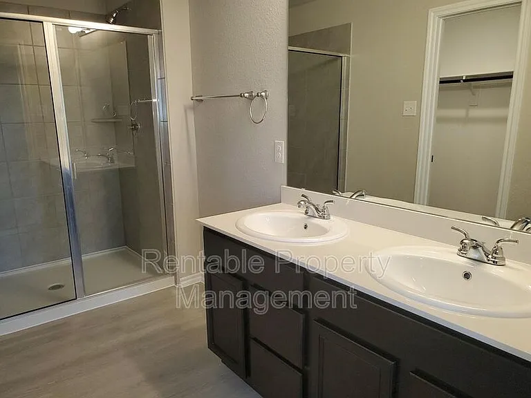 2920 Bluets Dr — Photo 14