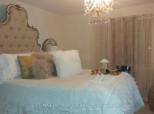 2757 William Jackson Dr, Pickering, ON L1X0C1