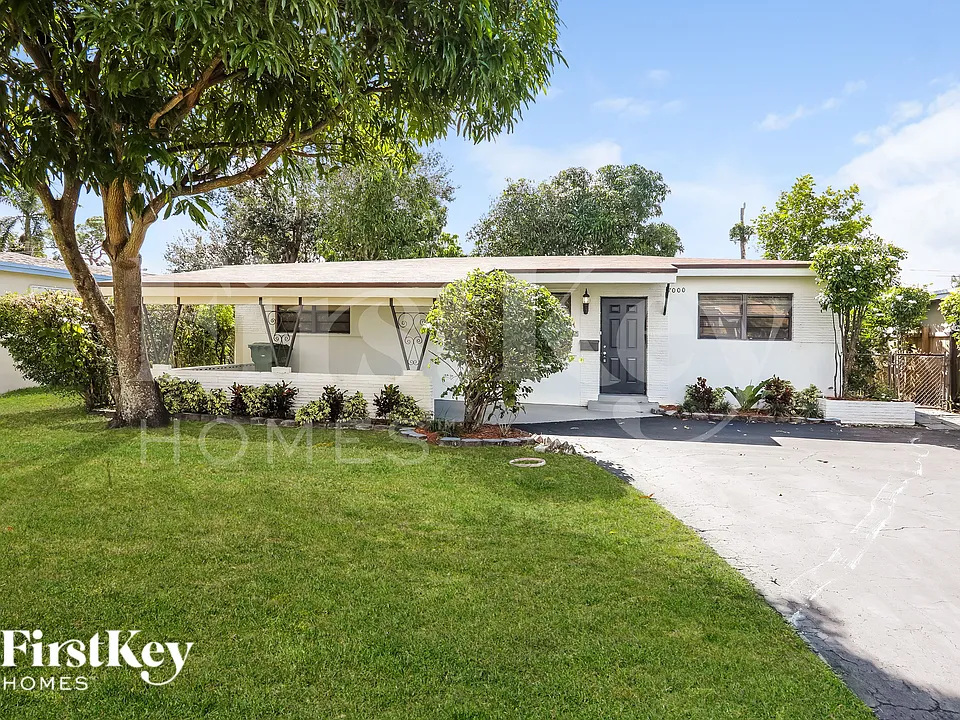 7000 SW 12th St