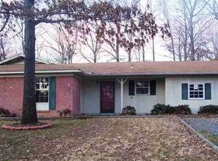 1211 Donna Dr, Redfield, AR 72132